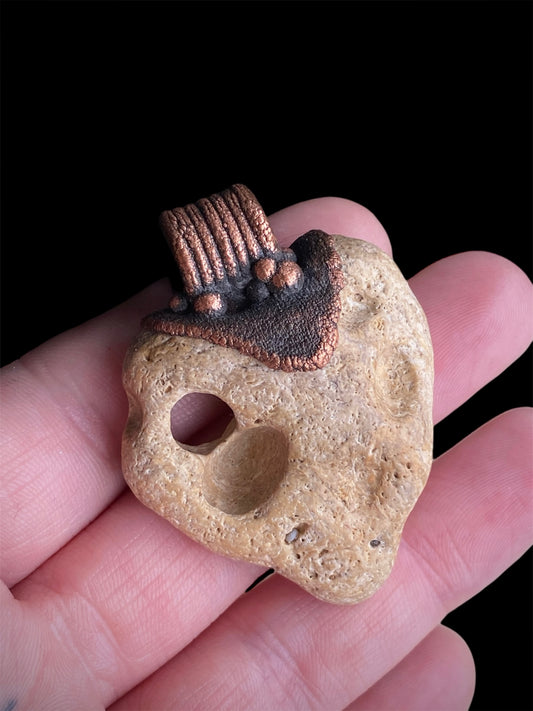 𝐻𝑎𝑔𝑠𝑡𝑜𝑛𝑒 𝑁𝑒𝑐𝑘𝑙𝑎𝑐𝑒 𝐵𝑢𝑙𝑔𝑎𝑟𝑖𝑎𝑛